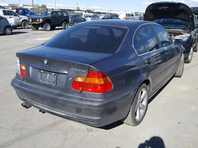 WBAEW53403PG22822 - 2003 BMW 330 XI GRAY photo 4