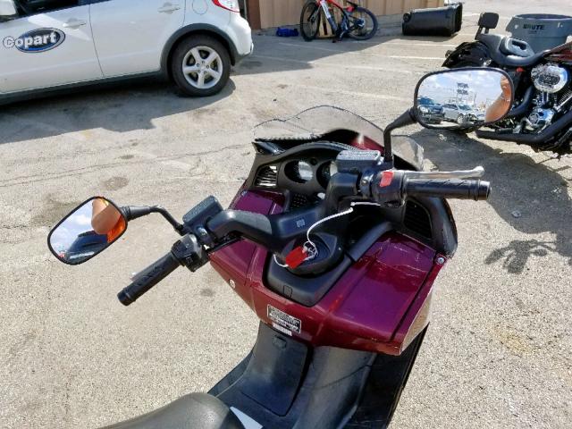 JH2PF01102K002026 - 2002 HONDA FSC600 MAROON photo 5