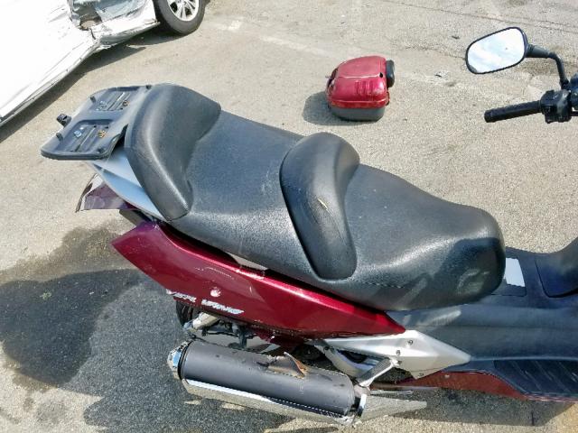 JH2PF01102K002026 - 2002 HONDA FSC600 MAROON photo 6