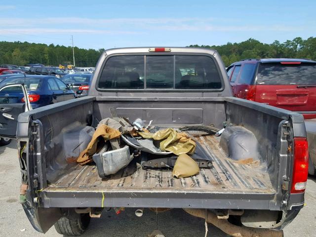 1FTSW30P34EB14346 - 2004 FORD F350 SRW S GRAY photo 9