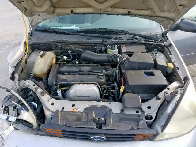 3FAFP37312R155530 - 2002 FORD FOCUS ZX5 SILVER photo 7