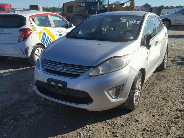 3FADP4CJ8BM109353 - 2011 FORD FIESTA SEL SILVER photo 2