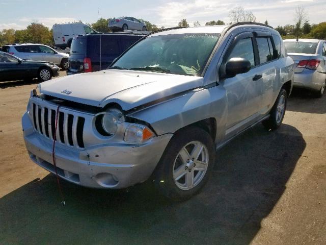 1J8FF47W77D138401 - 2007 JEEP COMPASS SILVER photo 2