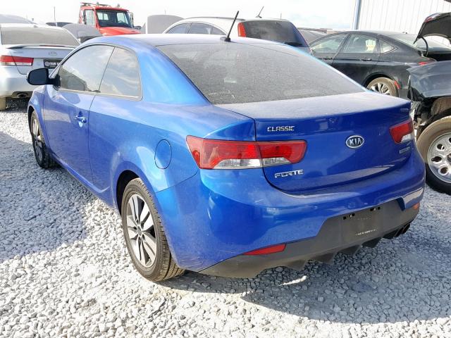 KNAFU6A26D5669767 - 2013 KIA FORTE EX BLUE photo 3