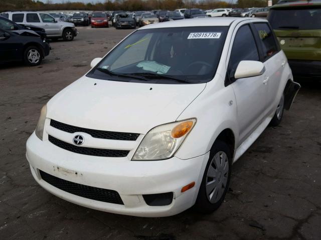 JTKKT624160159601 - 2006 TOYOTA SCION XA WHITE photo 2