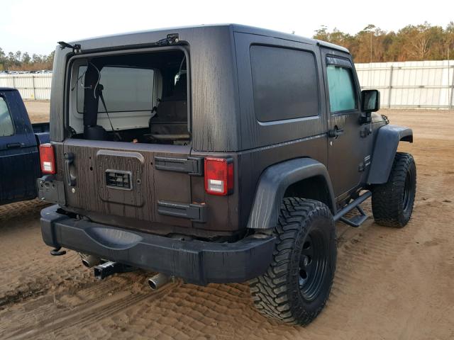 1C4AJWAG0DL670619 - 2013 JEEP WRANGLER S BROWN photo 4