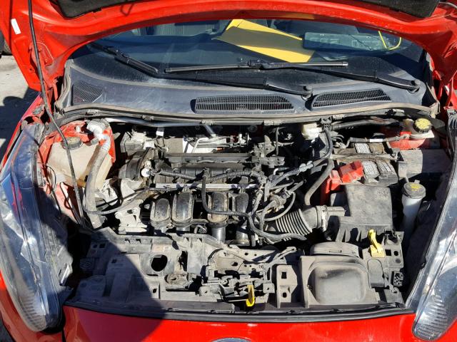 3FADP4BJ4FM213491 - 2015 FORD FIESTA SE RED photo 7