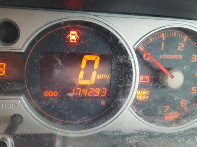 JTLKE50E181031397 - 2008 TOYOTA SCION XB თეთრი ფოტო 8