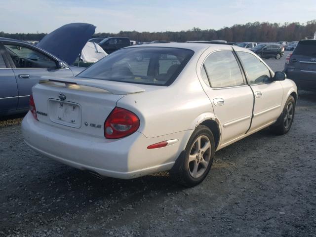 JN1CA31D11T800869 - 2001 NISSAN MAXIMA GXE WHITE photo 4