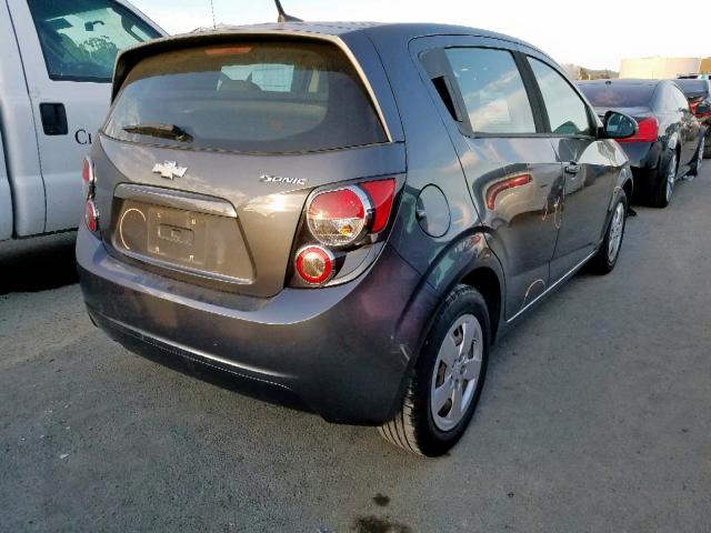 1G1JA6SG5D4187788 - 2013 CHEVROLET SONIC LS CHARCOAL photo 4