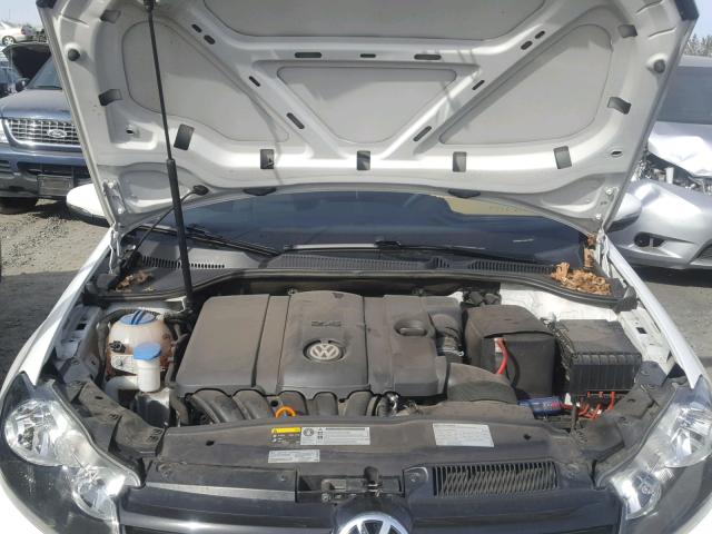 WVWDB7AJ1DW123367 - 2013 VOLKSWAGEN GOLF 白色 照片 7