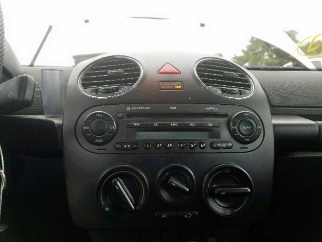 3VWRG31C06M417327 - 2006 VOLKSWAGEN NEW BEETLE 灰色 照片 9