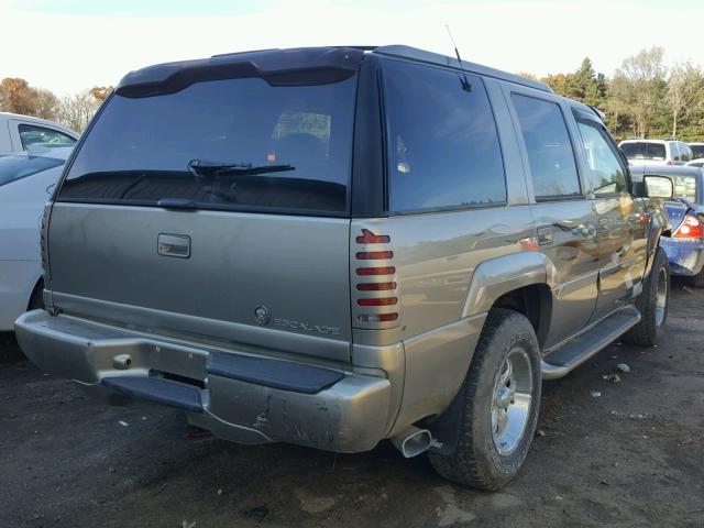 1GYEK13R9YR121658 - 2000 CADILLAC ESCALADE GRAY photo 4