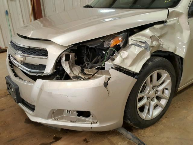 1G11C5SA6DF172964 - 2013 CHEVROLET MALIBU 1LT GOLD photo 9