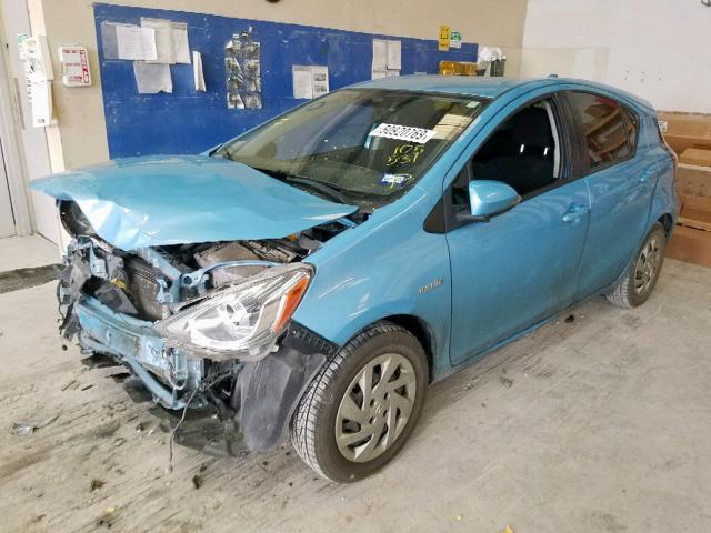 JTDKDTB35F1105531 - 2015 TOYOTA PRIUS C BLUE photo 2