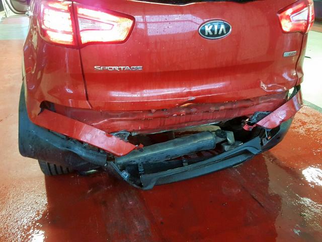 KNDPCCA61C7277939 - 2012 KIA SPORTAGE S RED photo 9