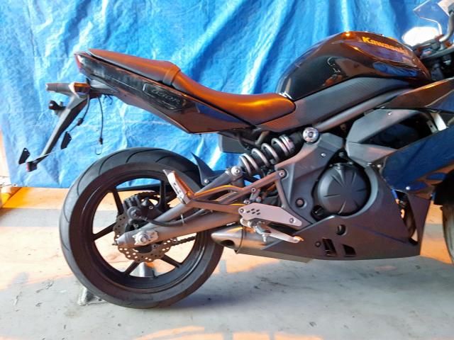 JKAEXEC109DA31299 - 2009 KAWASAKI EX650 C 黑色 照片 6