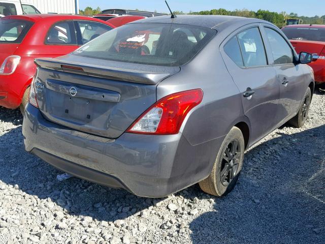 3N1CN7AP5JL819015 - 2018 NISSAN VERSA S GRAY photo 4