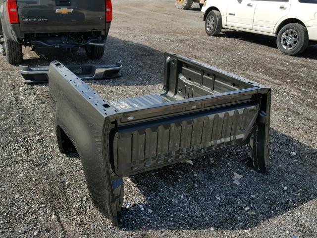 1GCGSCEN3J1107781 - 2018 CHEVROLET COLORADO L GREEN photo 10