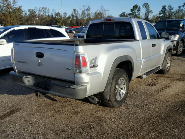 1Z7HT32N36S538326 - 2006 MITSUBISHI RAIDER DUR GRAY photo 4