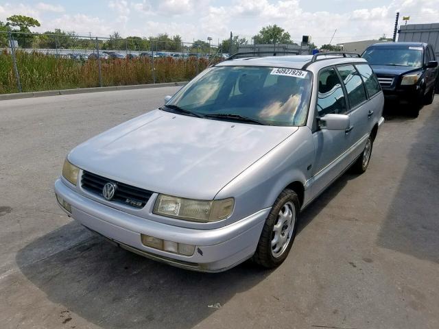 WVWFE83A2VE001496 - 1997 VOLKSWAGEN PASSAT GLX SILVER photo 2