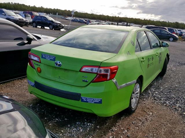 4T1BD1FK9CU047581 - 2012 TOYOTA CAMRY HYBR GREEN photo 4