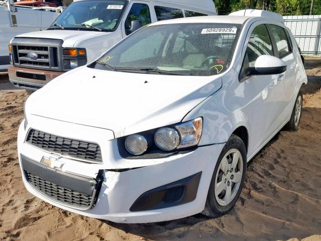 1G1JA6SH0G4173732 - 2016 CHEVROLET SONIC LS 白色 照片 2