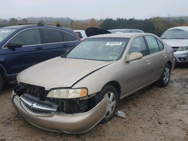 1N4DL01D4YC233888 - 2000 NISSAN ALTIMA XE BEIGE photo 2