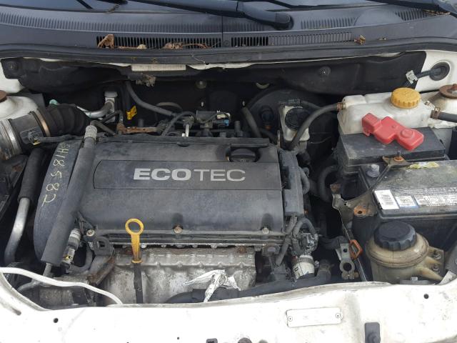 KL1TD6DE1BB210017 - 2011 CHEVROLET AVEO LS WHITE photo 7