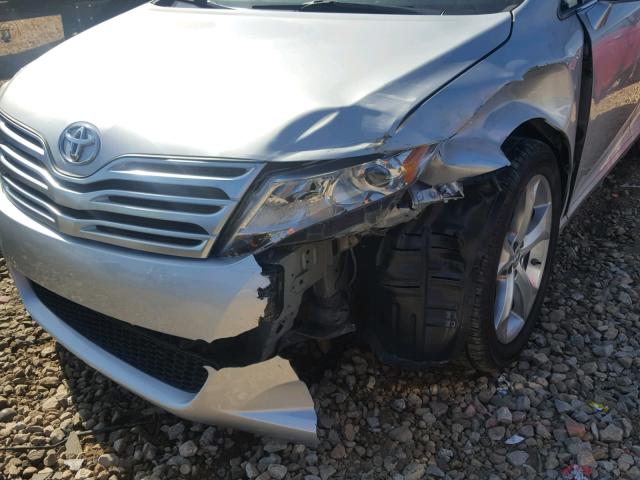 4T3ZK3BB0BU035878 - 2011 TOYOTA VENZA BASE SILVER photo 9