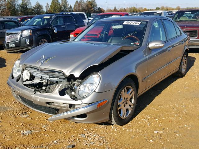 WDBUF65J73A233049 - 2003 MERCEDES-BENZ E 320 GOLD photo 2