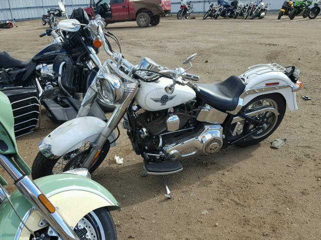 1HD1BXB176Y033647 - 2006 HARLEY-DAVIDSON FLSTFI WHITE photo 2