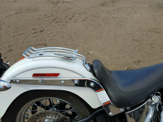 1HD1BXB176Y033647 - 2006 HARLEY-DAVIDSON FLSTFI WHITE photo 6