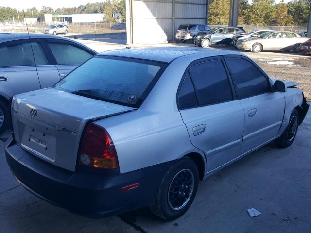 KMHCG45C44U533207 - 2004 HYUNDAI ACCENT GL SILVER photo 4