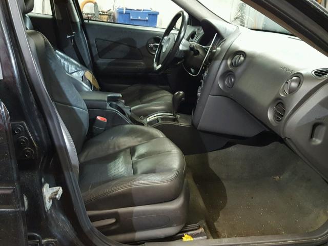 2G2WS522541271909 - 2004 PONTIAC GRAND PRIX შავი ფოტო 5