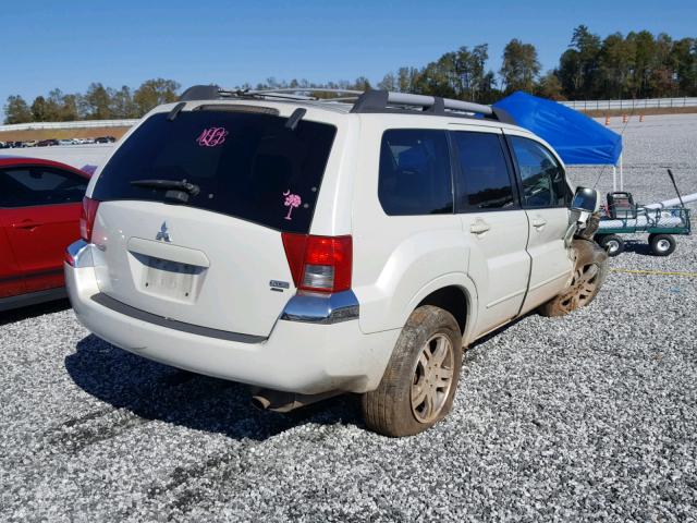 4A4MN31S14E005942 - 2004 MITSUBISHI ENDEAVOR X WHITE photo 4