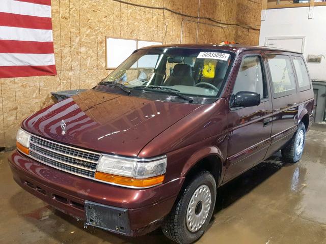 2P4FH25K2SR218955 - 1995 PLYMOUTH VOYAGER RED photo 2