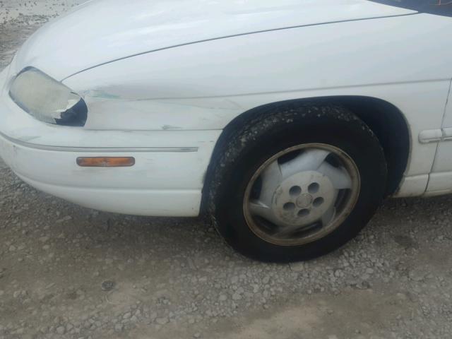 2G1WL52M5V9175509 - 1997 CHEVROLET LUMINA BAS 白色 照片 9