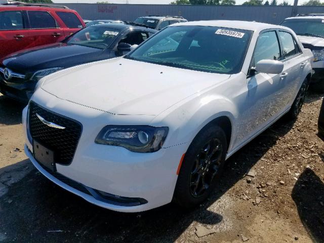 2C3CCAGG3KH610815 - 2019 CHRYSLER 300 S WHITE photo 2