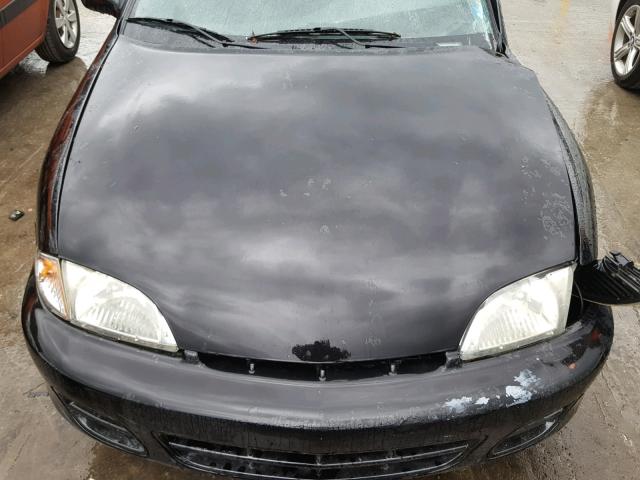 1G1JS124827260296 - 2002 CHEVROLET CAVALIER L BLACK photo 7