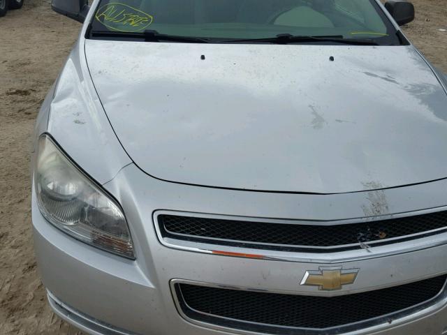 1G1ZG57B194119889 - 2009 CHEVROLET MALIBU LS 银色 照片 9