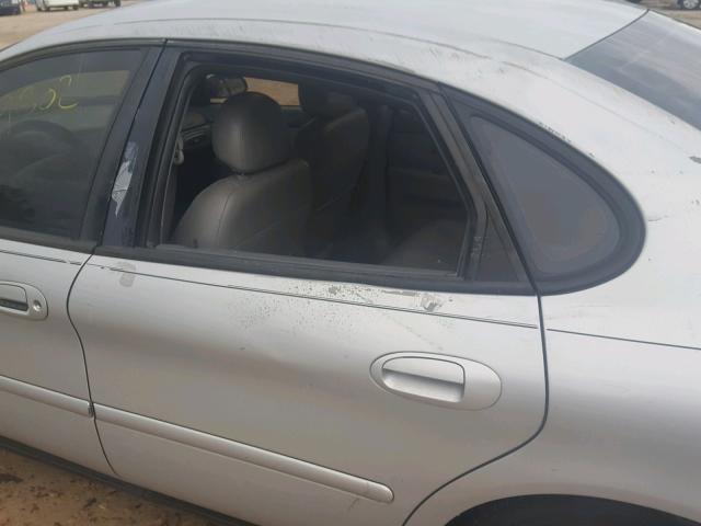 1FAFP56U66A239669 - 2006 FORD TAURUS SEL GRAY photo 9