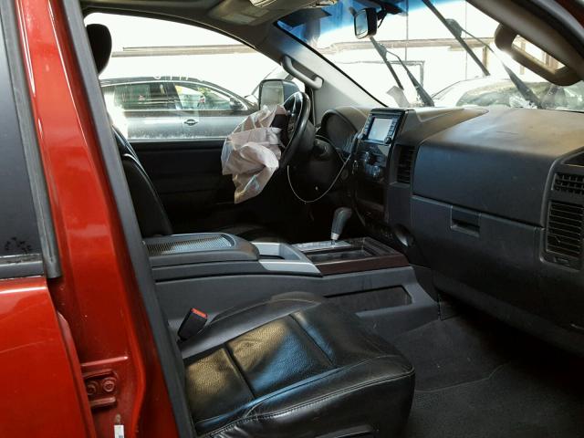 1N6AA0EC8DN301982 - 2013 NISSAN TITAN S RED photo 5