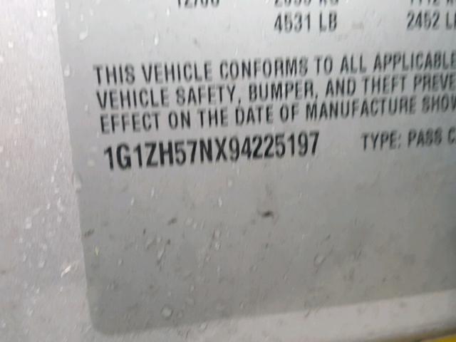 1G1ZH57NX94225197 - 2009 CHEVROLET MALIBU 1LT ვერცხლისფერი ფოტო 10