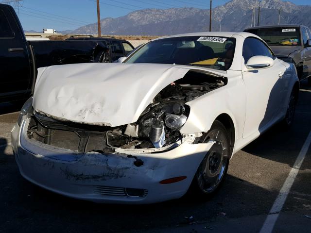 JTHFN48Y120019073 - 2002 LEXUS SC 430 WHITE photo 2