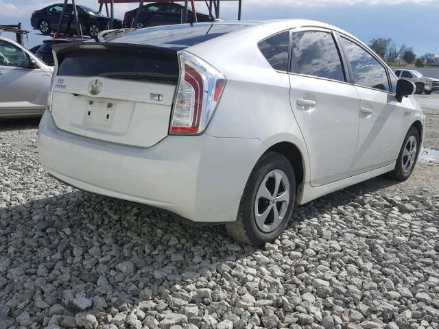 JTDKN3DU5E1754215 - 2014 TOYOTA PRIUS WHITE photo 4