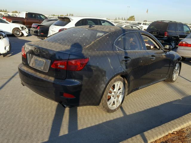 JTHBE262075012773 - 2007 LEXUS IS 350 GRAY photo 4