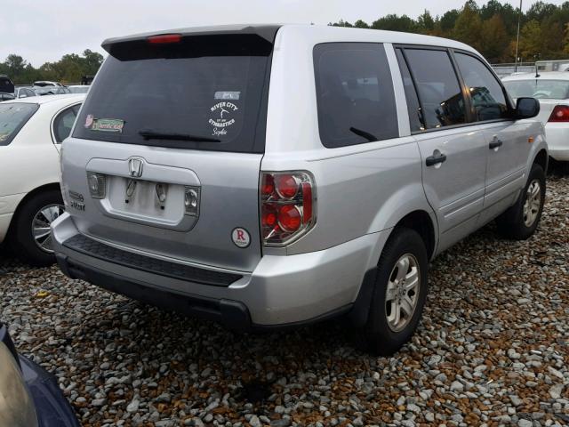 5FNYF28107B003342 - 2007 HONDA PILOT LX SILVER photo 4