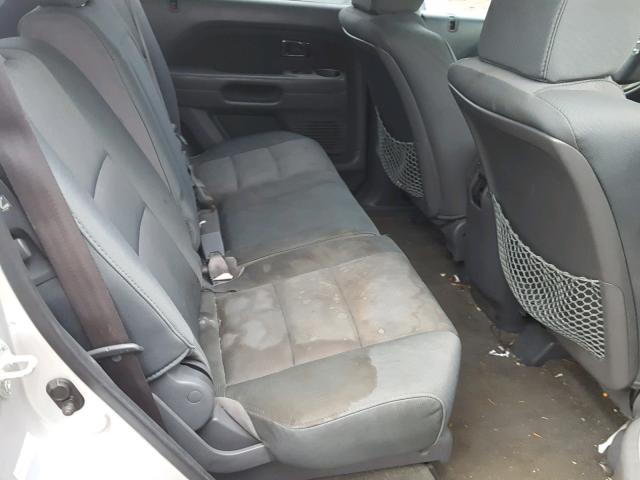 5FNYF28107B003342 - 2007 HONDA PILOT LX SILVER photo 6