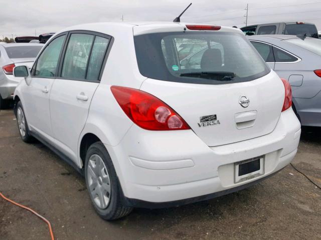 3N1BC1CPXBL441819 - 2011 NISSAN VERSA S WHITE photo 3